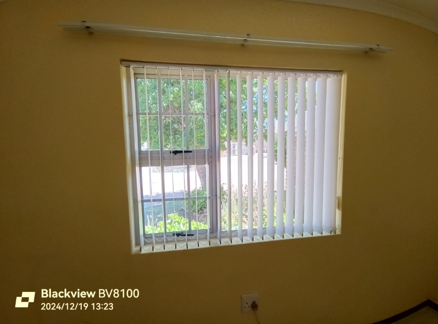 2 Bedroom Property for Sale in West Bank Western Cape